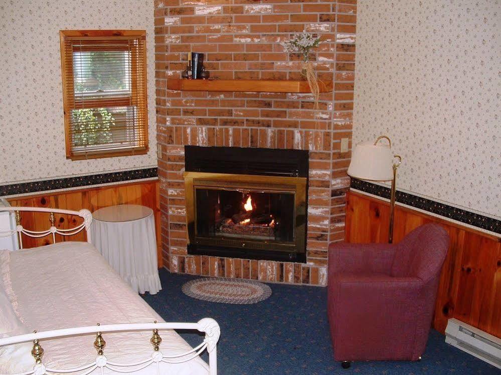 Outpost Inn Highlands Esterno foto